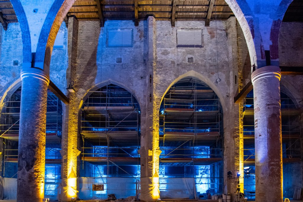 foto articolo La luce del Natale accende l’entusiasmo della città. Ancora tre giorni per le ultime visite